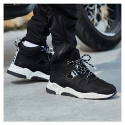 Rev'it Astro Ghost -Motoruitrusting Winkel revit astro ghost 2